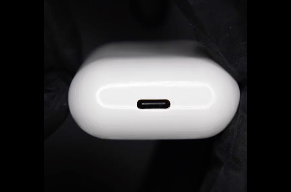 知名分析師預測 2023 年 AirPods 系列皆將改為 USB-C 充電盒，但今年下半年 AirPods Pro 2 仍可能採用 Lightning 規格 - 電腦王阿達