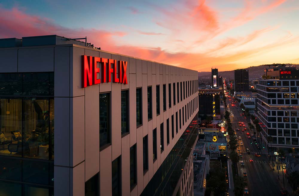 Netflix 正式說明「如何判定用戶共享密碼」，每個月必須做到這點才不會被偵測到 - 電腦王阿達